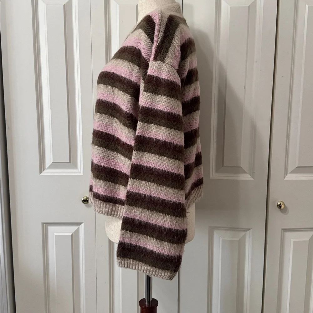 EDIKTED Striped Oversized Cropped Sweater in Pink and Brown/Beige Mix -Size M/L - Picture 6 of 13